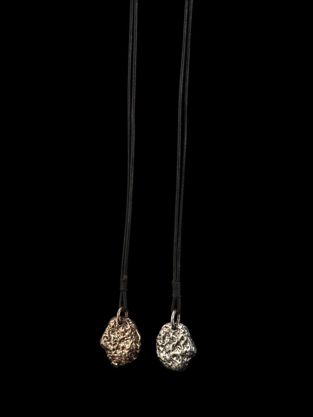 Flat pebble pendant - Image 2