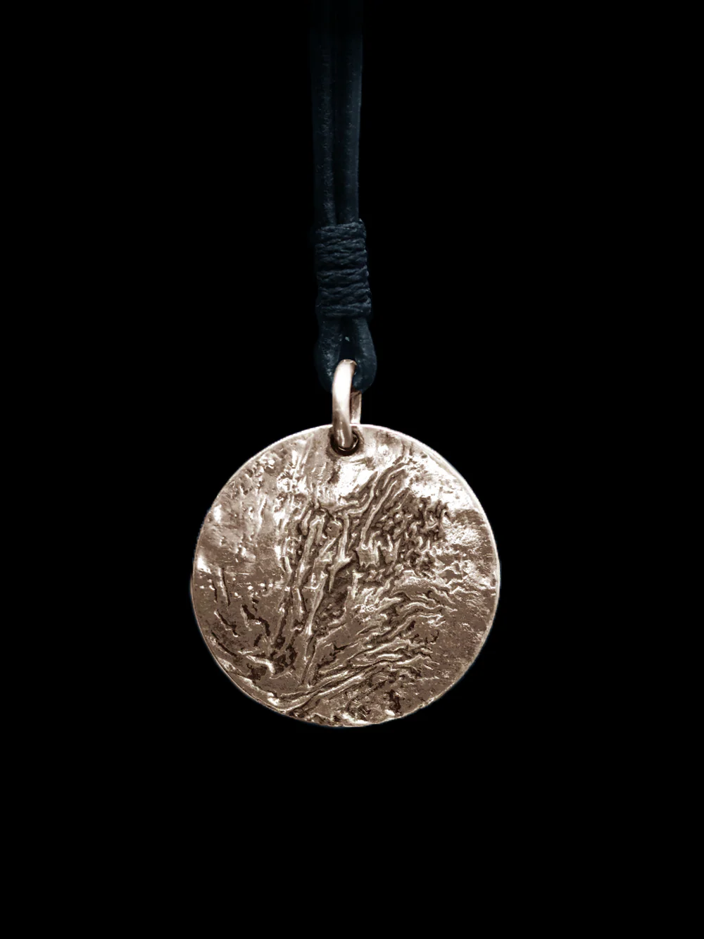 Moon Pendant with Emerald - Image 4