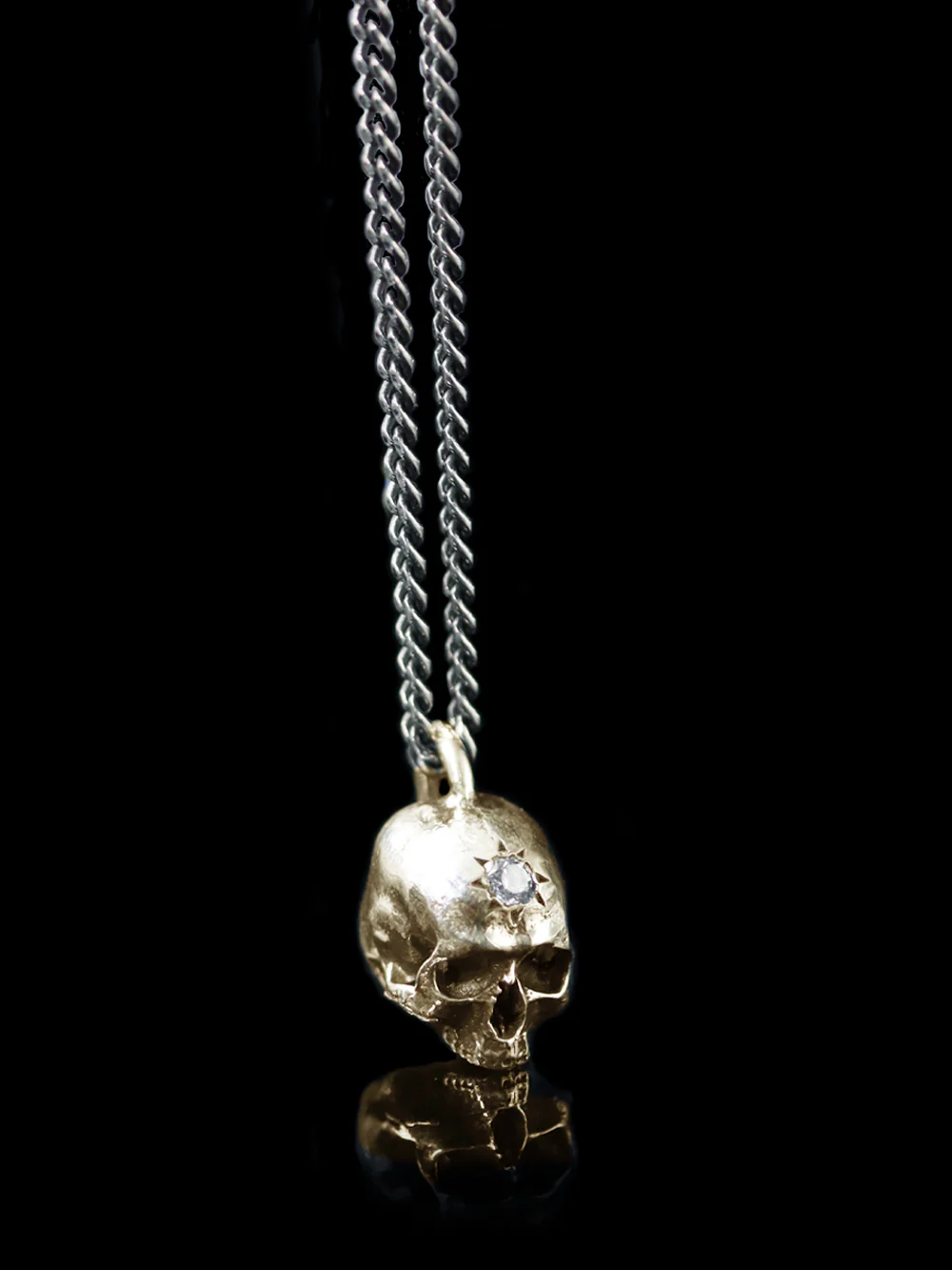 Skull Pendant with Diamond - Image 4