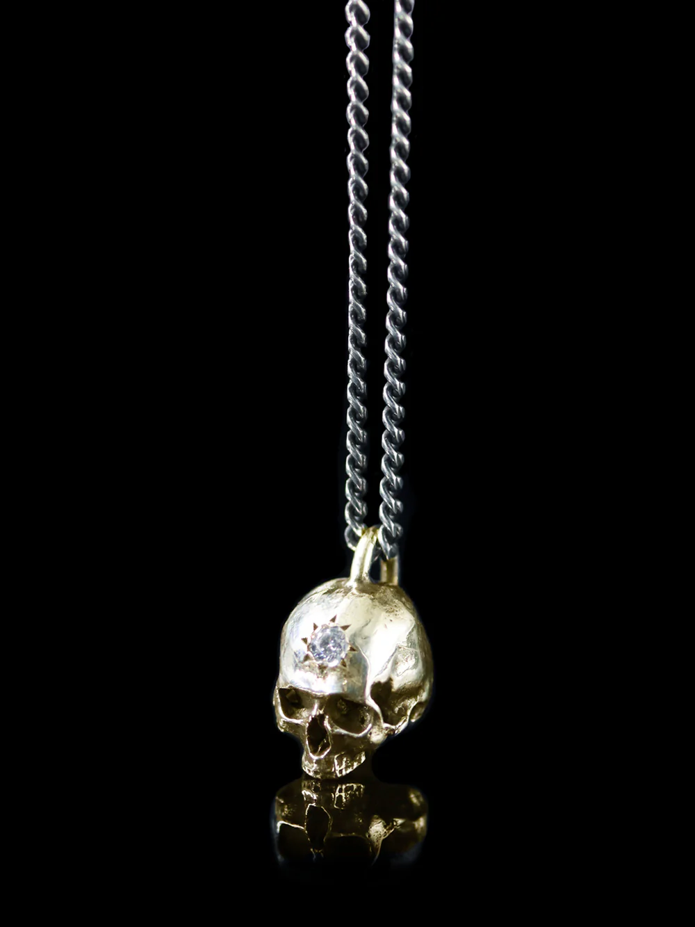 Skull Pendant with Diamond - Image 5