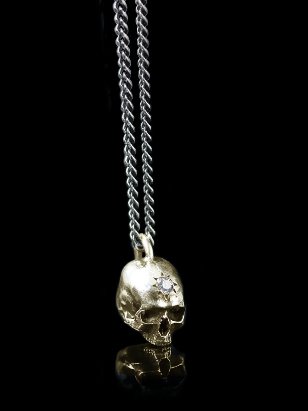 Skull Pendant with Diamond - Image 6