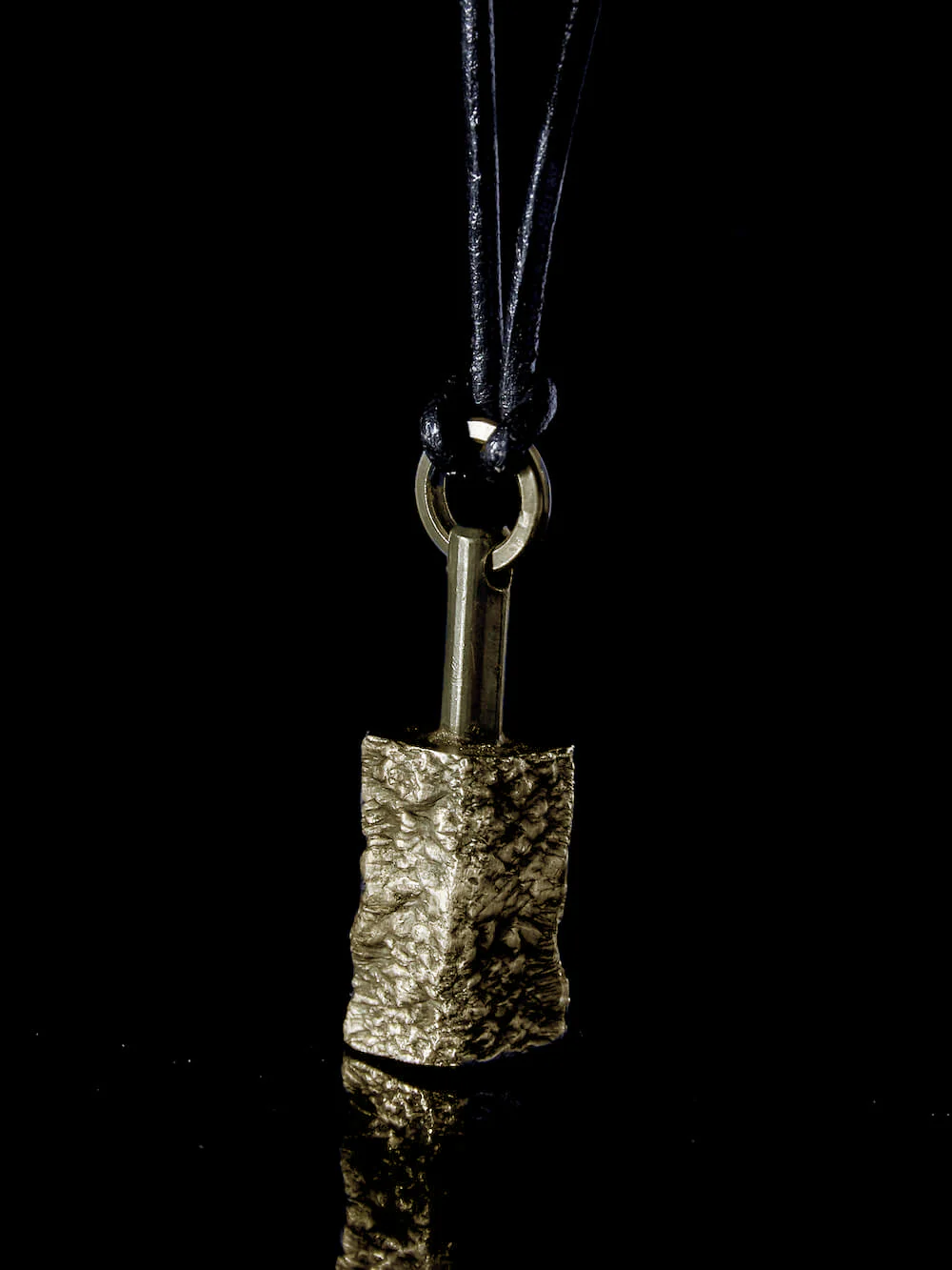 Smashed Bar Pendant - Image 7