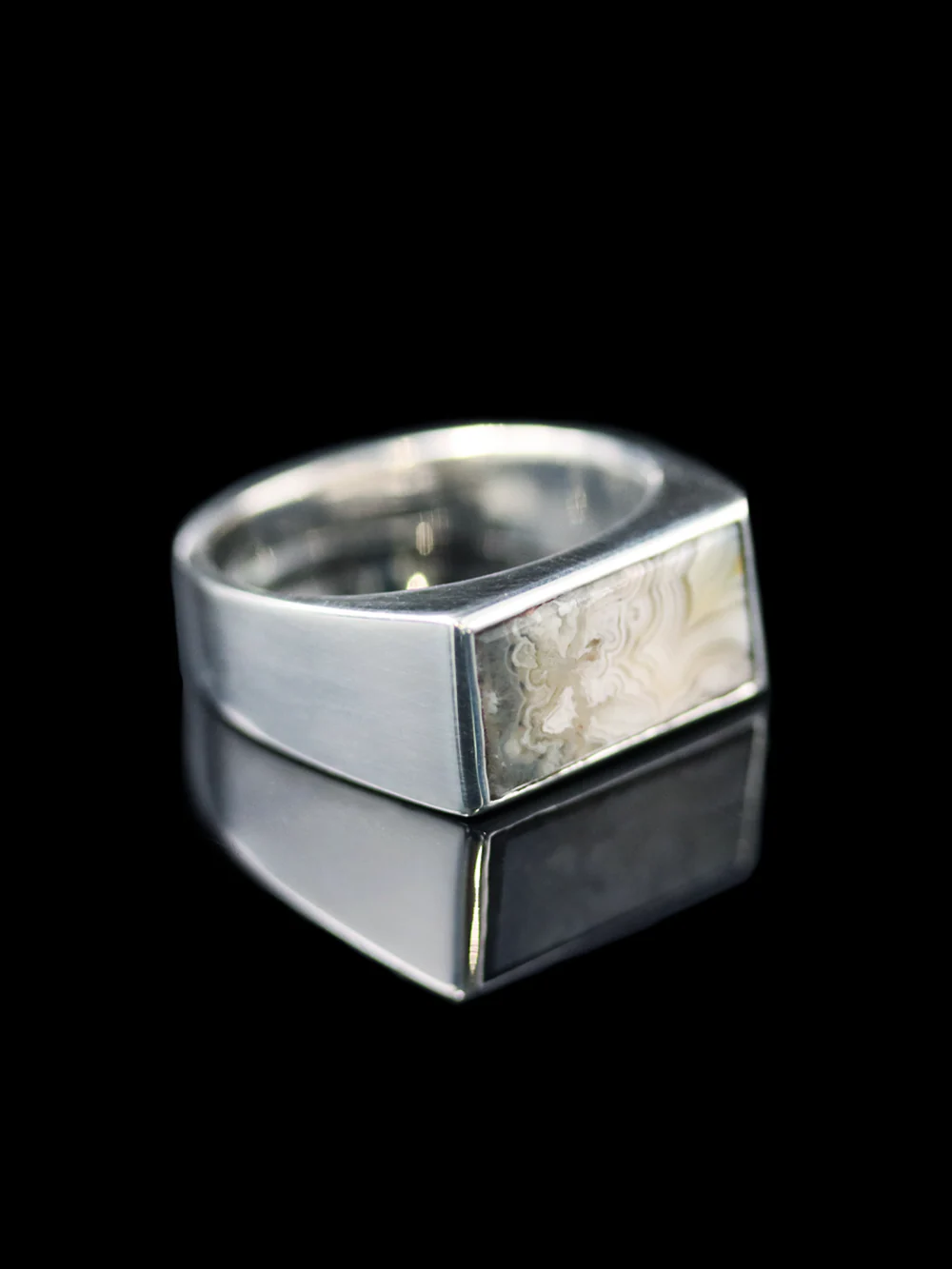 Stone Signet Ring - Image 2