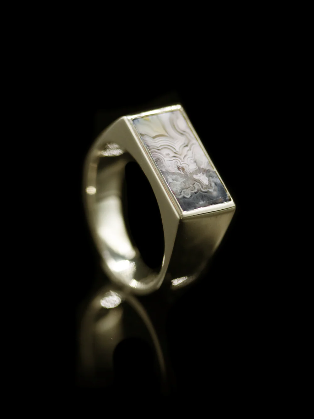 Stone Signet Ring - Image 4