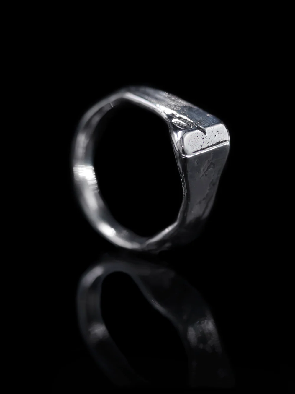 Tribily Ring